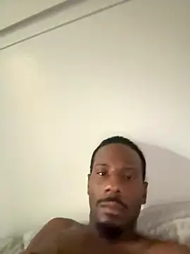 louu51 online show from 10-09-25, 02:15