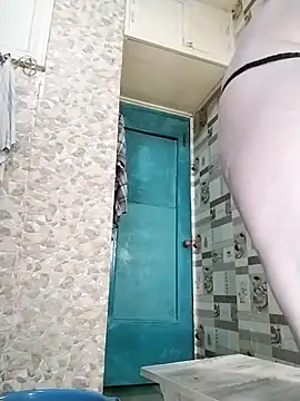 Holly-69 online show from 03-06-26, 09:33