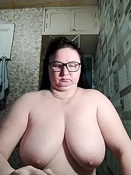 Holly-69 online show from 05-30-26, 09:50