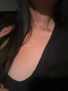 Snapshot of missycanoo chatting on 03-15-25, 02:35 missycanoo online show from 03-15-25, 02:35