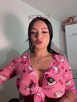 missycanoo online show from 06-12-26, 02:21