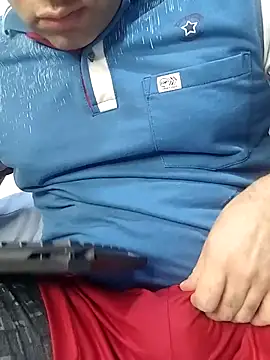 Snapshot of CRISTHIAN_GREY01 chatting on 03-12-25, 03:18 CRISTHIAN GREY01 online show from 03-12-25, 03:18