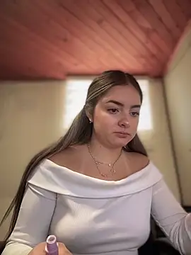 imlindapink online show from 10-30-25, 05:02