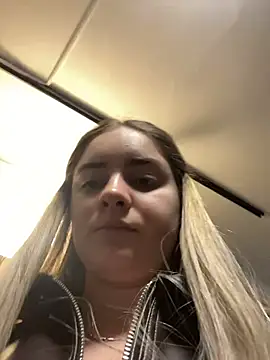 imlindapink online show from 07-11-26, 02:53