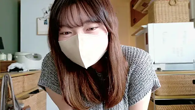 Snapshot of _Yui_ chatting on 09-15-25, 04:56  Yui  online show from 09-15-25, 04:56