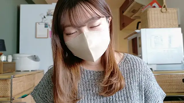 Snapshot of _Yui_ chatting on 10-07-25, 03:36  Yui  online show from 10-07-25, 03:36