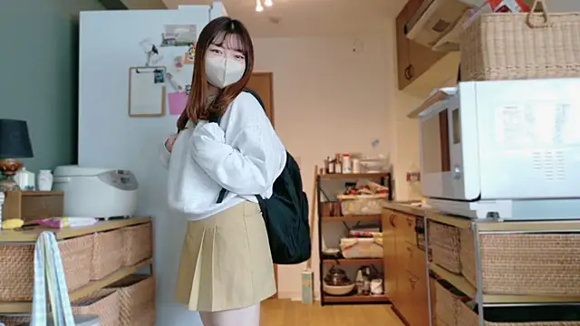 Snapshot of _Yui_ chatting on 10-12-25, 04:22  Yui  online show from 10-12-25, 04:22