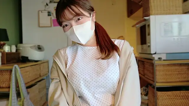 Snapshot of _Yui_ chatting on 11-03-25, 06:36  Yui  online show from 11-03-25, 06:36