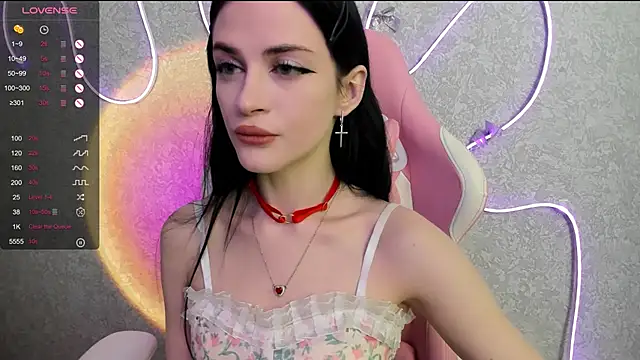 Molly Crystall online show from 05-31-26, 03:26