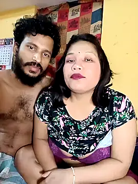 Snapshot of Radhikadavi879 chatting on 01-30-25, 04:02 Radhikadavi879 online show from 01-30-25, 04:02