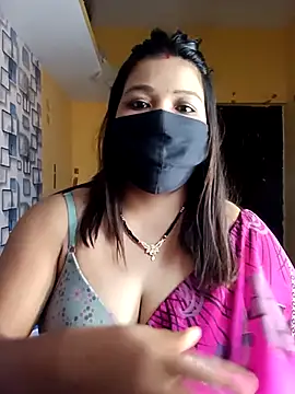 Snapshot of Radhikadavi879 chatting on 09-23-25, 06:16 Radhikadavi879 online show from 09-23-25, 06:16