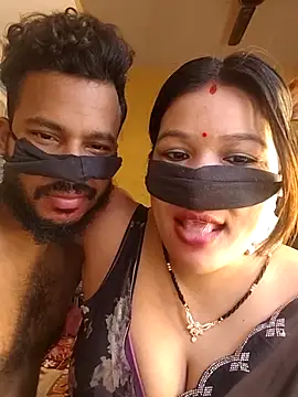 Snapshot of Radhikadavi879 chatting on 11-02-25, 07:33 Radhikadavi879 online show from 11-02-25, 07:33