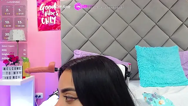 SaraSchmitt online show from 02-22-25, 01:22