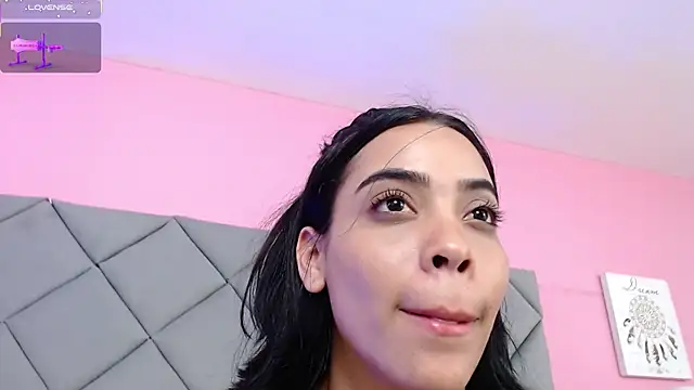 SaraSchmitt online show from 02-26-25, 01:21