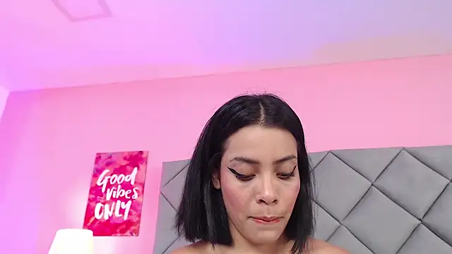 SaraSchmitt online show from 03-08-25, 07:20