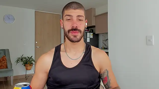 Guyinthemountain online show from 02-08-25, 06:22