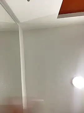 Guyinthemountain online show from 10-07-25, 01:36