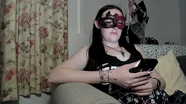 LexiSnowUK online show from 03-23-26, 09:41