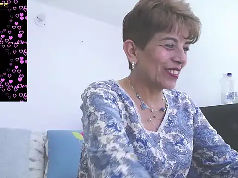 Snapshot of Angelina_Stone_65 chatting on 02-08-25, 11:02 Angelina Stone 65 online show from 02-08-25, 11:02