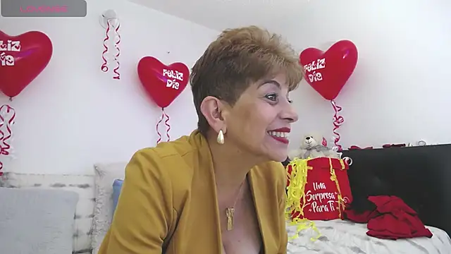 Snapshot of Angelina_Stone_65 chatting on 02-14-25, 03:22 Angelina Stone 65 online show from 02-14-25, 03:22