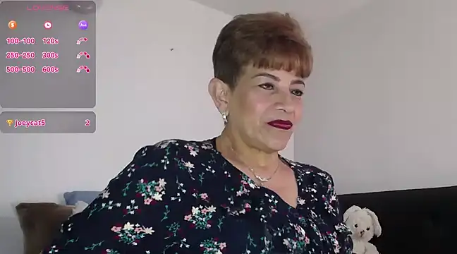 Snapshot of Angelina_Stone_65 chatting on 02-23-25, 08:55 Angelina Stone 65 online show from 02-23-25, 08:55