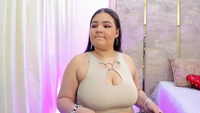 Snapshot of KatyaPittman chatting on 11-12-25, 09:03 KatyaPittman online show from 11-12-25, 09:03