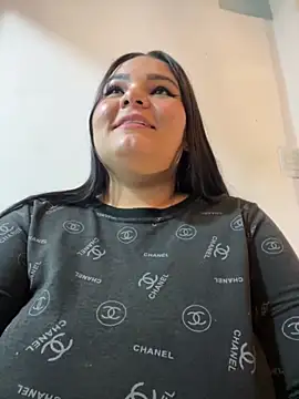 Snapshot of KatyaPittman chatting on 11-19-25, 12:21 KatyaPittman online show from 11-19-25, 12:21