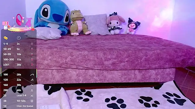 Snapshot of evie_cloud chatting on 02-19-25, 04:55 evie cloud online show from 02-19-25, 04:55