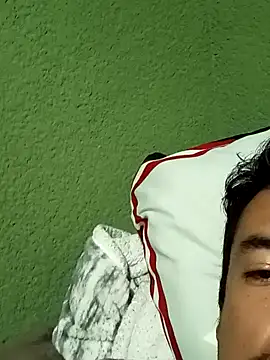 Snapshot of maxim1879 chatting on 12-07-24, 05:48 maxim1879 online show from 12-07-24, 05:48