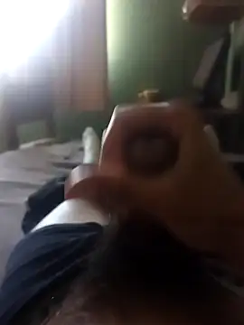 Snapshot of maxim1879 chatting on 11-24-25, 09:47 maxim1879 online show from 11-24-25, 09:47