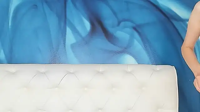 SkinnyDolly online show from 10-07-25, 02:09