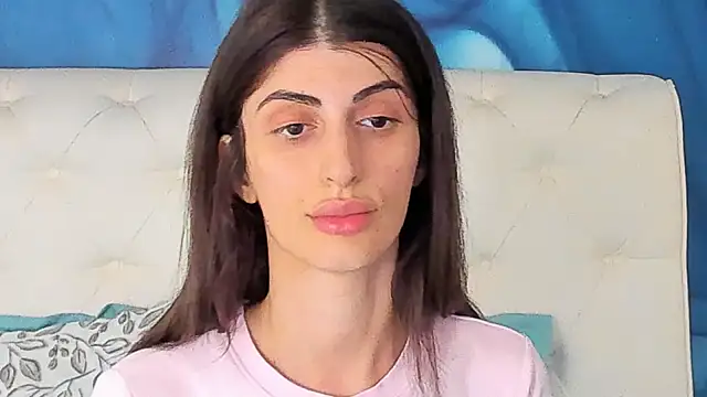 SkinnyDolly online show from 07-26-26, 04:25