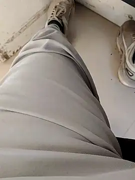 MrNick74 online show from 12-20-25, 04:08