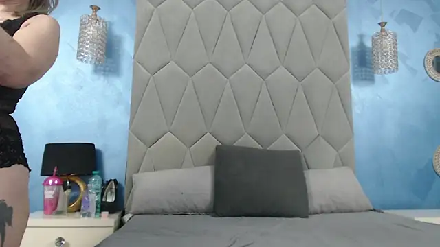 AretiAlisya online show from 01-13-26, 06:51