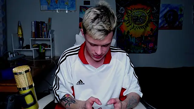 hornyadamsex online show from 04-25-26, 03:20