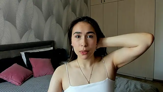 Bambiii bby online show from 06-06-26, 06:07