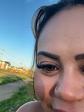 lariic online show from 04-14-26, 08:26