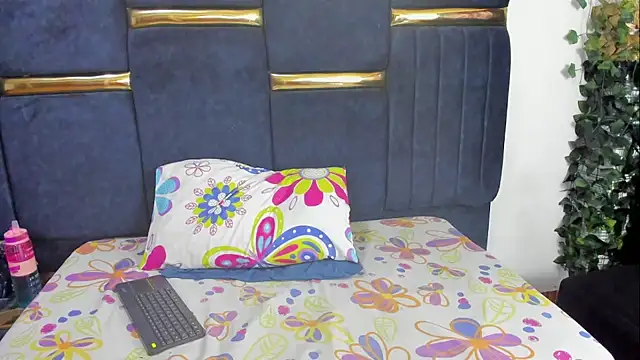 skaysanchez1 online show from 03-05-26, 07:54