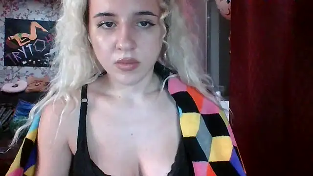 Puregirlaa online show from 01-10-25, 08:04