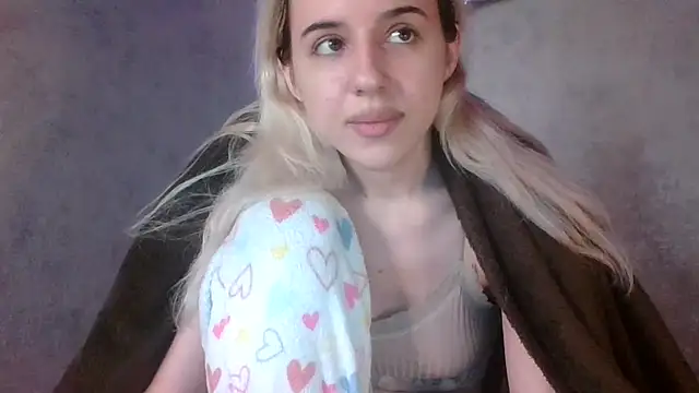 Puregirlaa online show from 10-17-25, 09:12