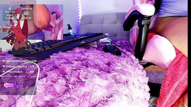 Snapshot of SAMARA_ASS chatting on 12-20-24, 11:21 SAMARA ASS online show from 12-20-24, 11:21