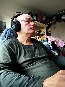 bogland33 online show from 03-29-26, 10:15