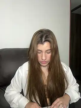 ARITOO  online show from 02-10-25, 04:41