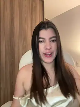 Snapshot of ARITOO_ chatting on 06-13-26, 06:44 ARITOO online show from 06-13-26, 06:44