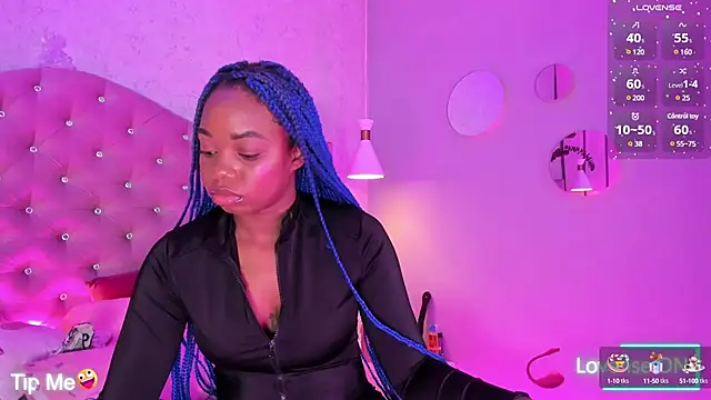 johannaMiller1 online show from 01-24-25, 07:30