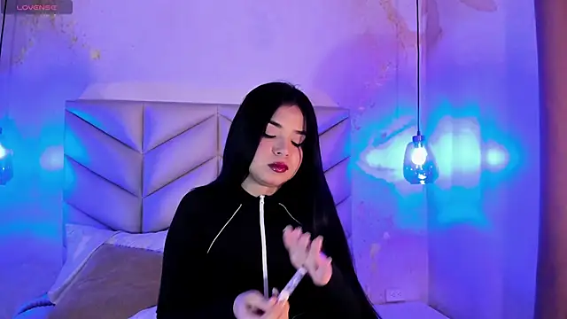 Snapshot of AuroraFiore chatting on 02-21-25, 06:26 AuroraFiore online show from 02-21-25, 06:26