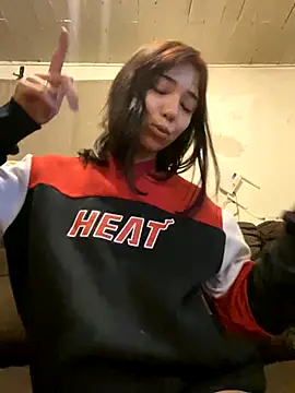 Snapshot of kittyprettybby chatting on 10-04-25, 11:25 kittyprettybby online show from 10-04-25, 11:25