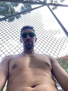 Snapshot of dantedesirexx chatting on 01-29-25, 06:07 dantedesirexx online show from 01-29-25, 06:07