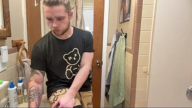 DaddydayDrinkzz online show from 12-17-25, 05:24