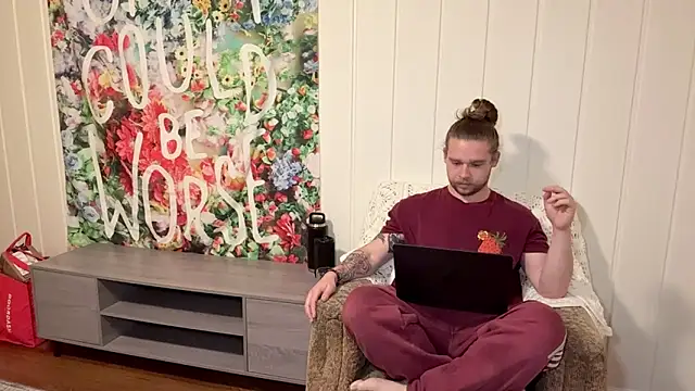 DaddydayDrinkzz online show from 12-23-25, 05:16